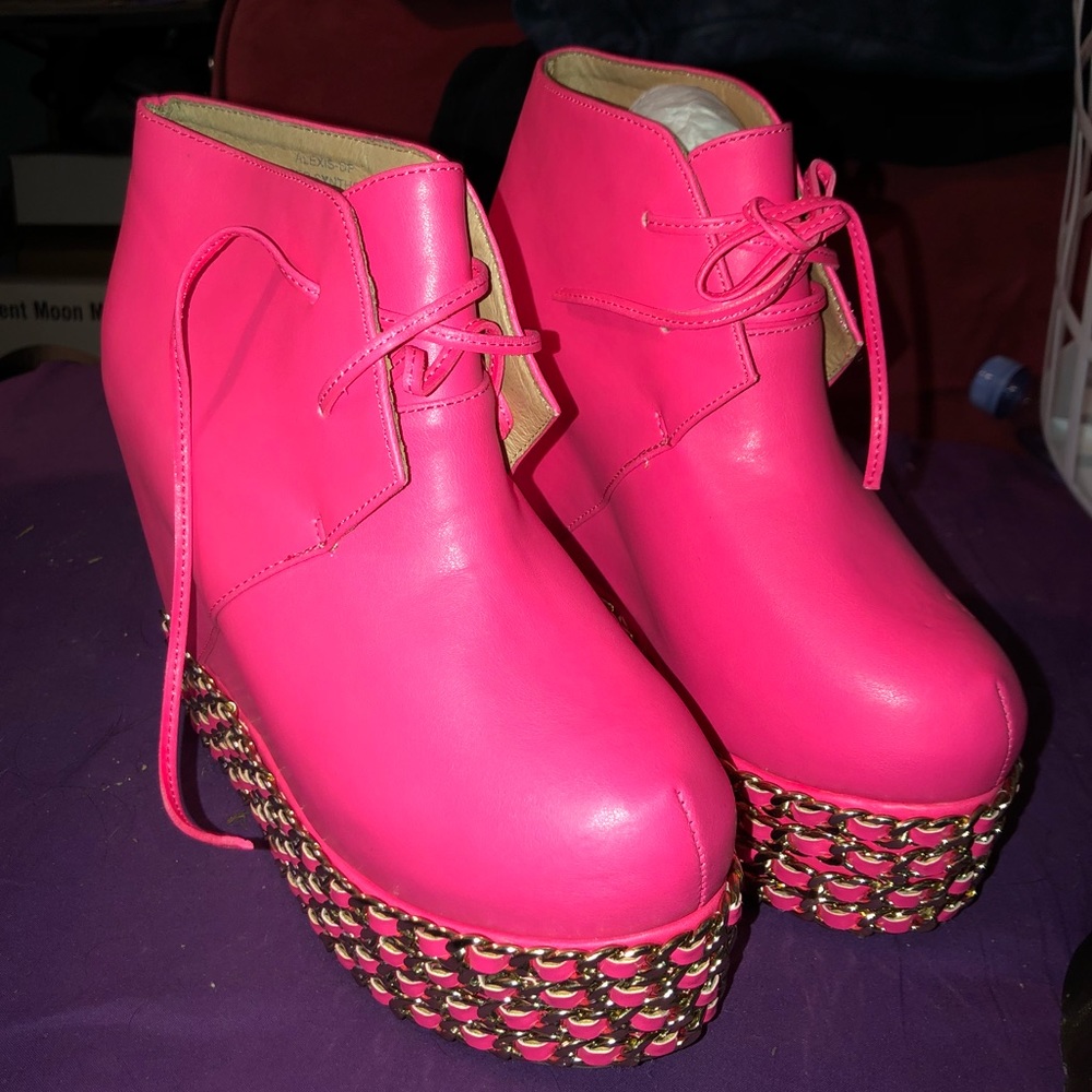 Jeffrey Campbell hot pink wedge booties! Super fun